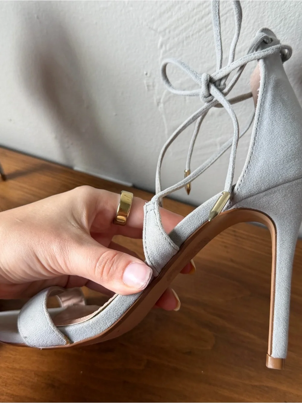 Lulus chic light
